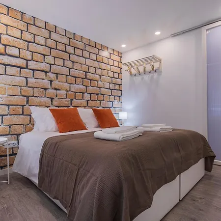 Studio In Alfama By Lucky Surface Lisbon Exterior photo