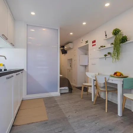Studio In Alfama By Lucky Surface Lisbon Exterior photo